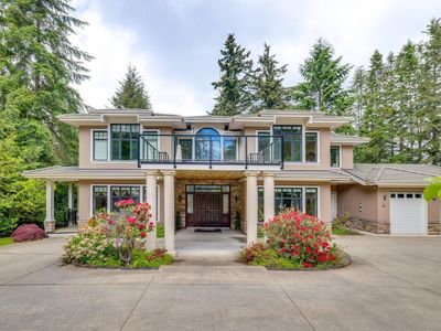 13975 28 Ave, House other with 6 bedrooms, 6 bathrooms and 5 parking in Surrey BC | Image 3