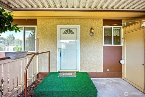 708 Marion Ln Se, Puyallup, WA, 98372-3368 | Card Image