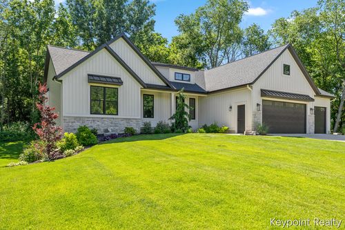 4548 Winding Creek Lane, Zeeland, MI, 49464 | Card Image