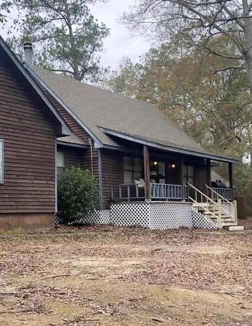 203 Edgewood Dr, Carriere, MS, 39426-7729 | Card Image