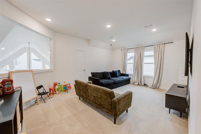 Family room | Image 37