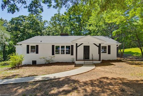 3534 Prospect Dr, Winston-Salem, NC, 27105-4040 | Card Image