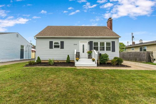 2840 Brookpark Cir, Grove City, OH, 43123-3322 | Card Image