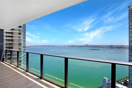 2802-650 Ne 32nd St, Miami, FL, 33137-4244 | Card Image