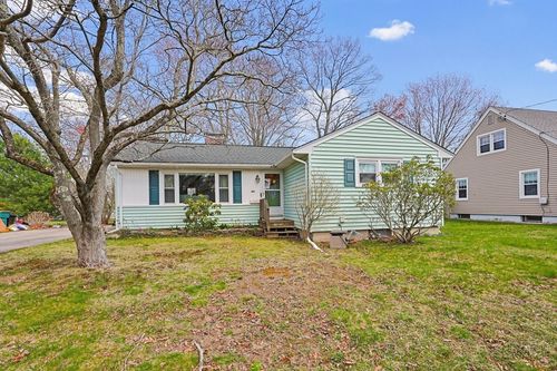 80 Crescent Ave, North Attleboro, MA, 02760 | Card Image