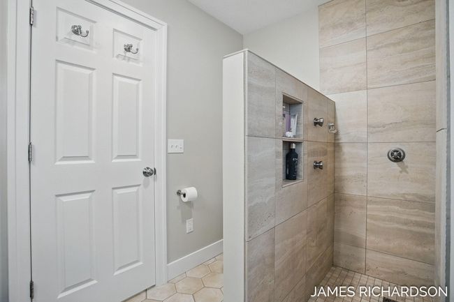 70-web-or-mls-753-savidge-st | Image 24