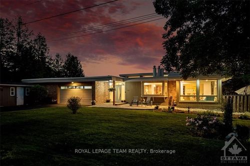 15 Rideau Glen Dr, Ottawa, ON, K2C3H1 | Card Image