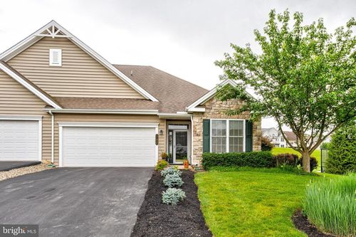 137 Settlers Way, BOALSBURG, PA, 16827-1264 | Card Image
