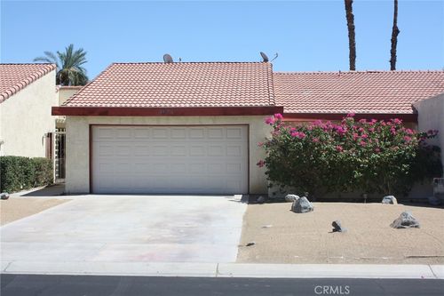 49216 Wayne St, Indio, CA, 92201-7505 | Card Image
