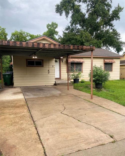 501 Mayford St, Houston, TX, 77076-2656 | Card Image