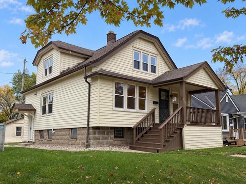 919 E Holt Avenue, Milwaukee, WI, 53207 | Card Image