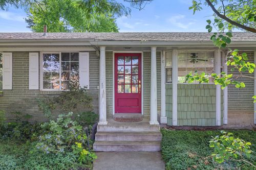 230 Temple Ave, River Heights, UT, 84321 | Card Image
