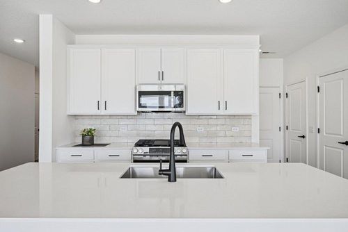 14545 105th Pl N, Maple Grove, MN, 55369-5471 | Card Image