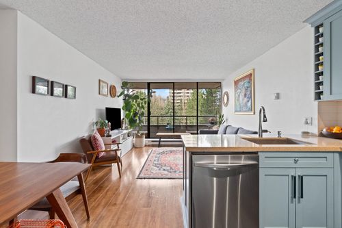 607-3970 Carrigan Crt, Burnaby, BC, V3N4S5 | Card Image