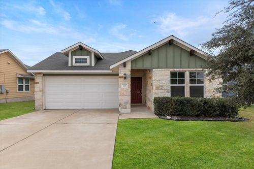 123 Saranac Dr, Elgin, TX, 78621-2059 | Card Image
