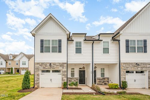 208 Peach Orchard Ct, Mebane, NC, 27302-0715 | Card Image