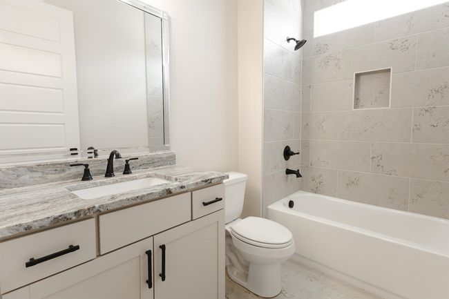 5056 Jon Oak Cv, House other with 3 bedrooms, 3 bathrooms and null parking in Arlington TN | Image 15