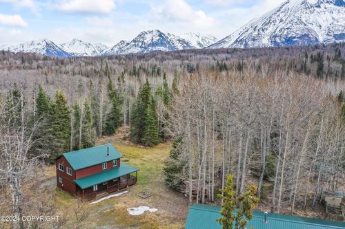17861 E Chickaloon Rd, Chickaloon, AK, 99674 | Card Image