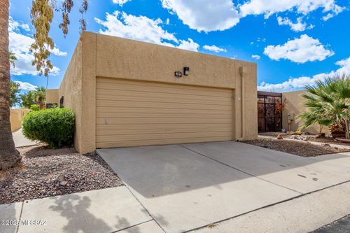 9838 E 1st St, Tucson, AZ, 85748-1950 | Card Image