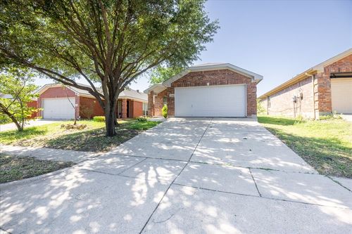 1014 Savage Dr, Denton, TX, 76207-8144 | Card Image