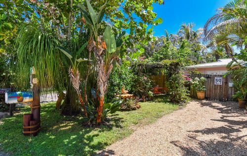 4195 Ne Hyline Dr, Jensen Beach, FL, 34957-3827 | Card Image