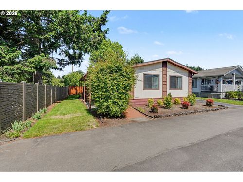 2-1307 S Water St, Silverton, OR, 97381-2460 | Card Image