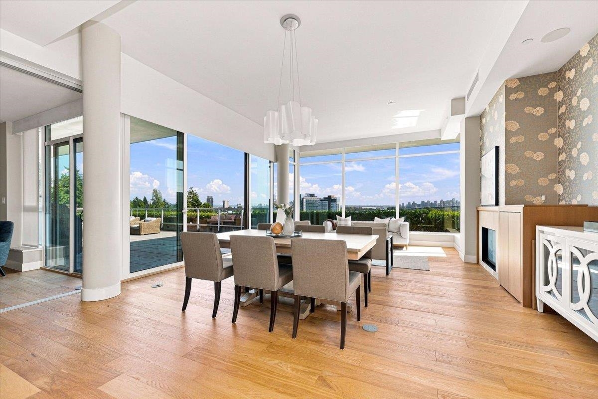 Residential in West Vancouver 5