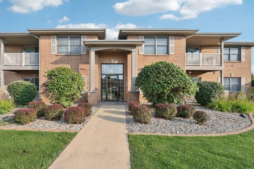 apt-1d-9735 Wildwood Ct, Highland, IN, 46322-5549 | Card Image