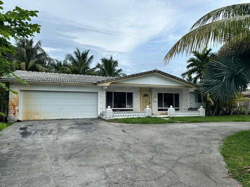 2081 Ne 27th St, Lighthouse Point, FL, 33064-7709 | Card Image