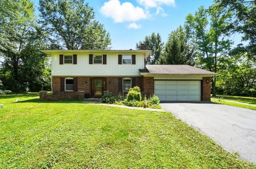 6233 E Walnut St, Westerville, OH, 43081-8253 | Card Image