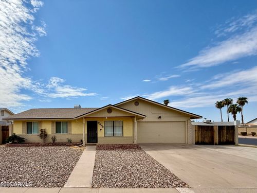 3403 E Capri Ave, Mesa, AZ, 85204-3218 | Card Image