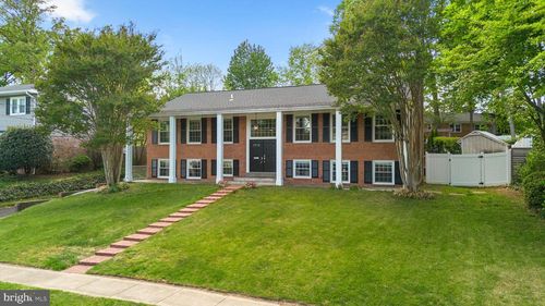 7518 Salem Rd, FALLS CHURCH, VA, 22043-3211 | Card Image