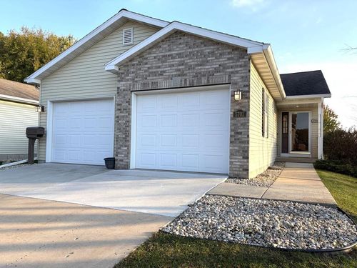 5701 Rankin Rd, Madison, WI, 53718-4300 | Card Image