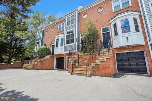 1904 N Veitch St, Arlington, VA, 22201-3543 | Card Image