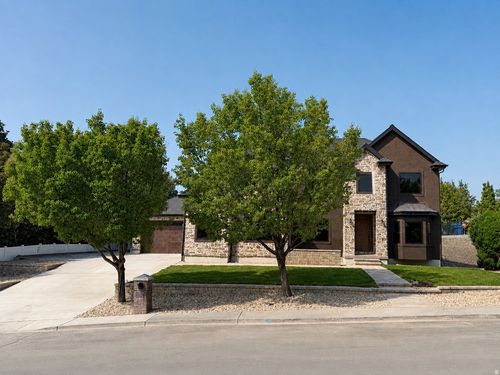 60-997 N 1560 E, Orem, UT, 84097-4438 | Card Image