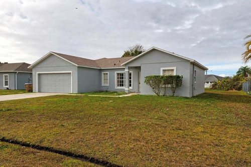 752 Paris Dr, KISSIMMEE, FL, 34759-7019 | Card Image