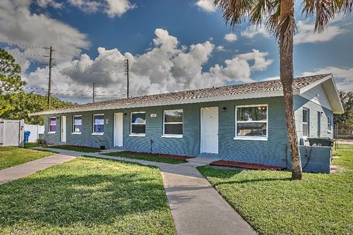 5202 Laurel Pl, CLEARWATER, FL, 33760-2641 | Card Image