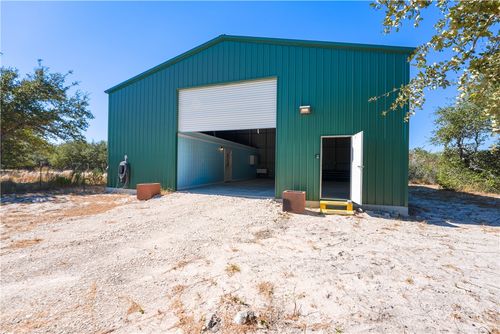 2122 Prairie Rd, Rockport, TX, 78382-8042 | Card Image