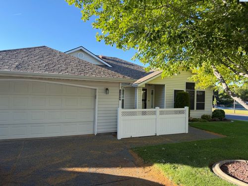 3400 S Huntington Loop, Kennewick, WA, 99337-2572 | Card Image