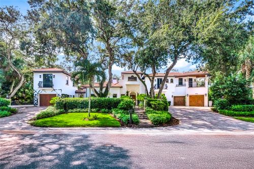 906 Seagrape Ln, Vero Beach, FL, 32963-2103 | Card Image