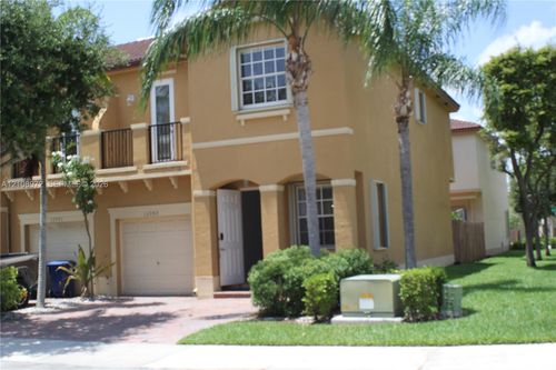 12989 Sw 135th Ter, Miami, FL, 33186-7031 | Card Image