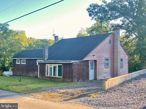 433 Sheep Hill Rd, NEWMANSTOWN, PA, 17073-8931 | Card Image