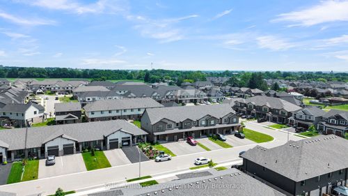 11 Martin St, Tillsonburg, ON, N4G0K8 | Card Image