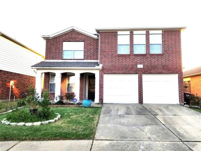 14943 Sugar Peak Dr, House other with 3 bedrooms, 3 bathrooms and 2 parking in Sugar Land TX | Image 37