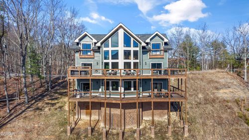 2731 Knights Ln, Sevierville, TN, 37862-8157 | Card Image