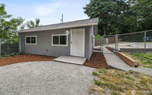 6402 S Stevens St, Tacoma, WA, 98409-1650 | Card Image