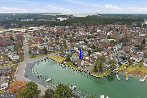 222 E Chestnut St, SAINT MICHAELS, MD, 21663 | Card Image