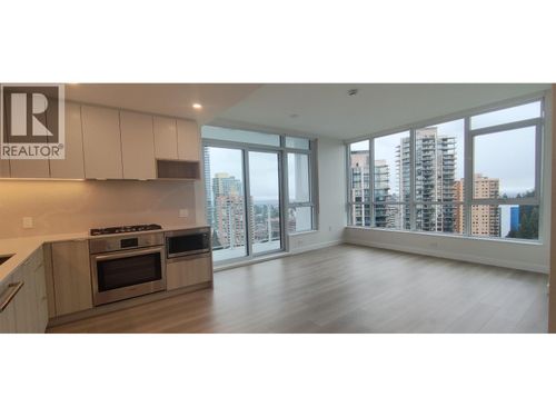 6075 Wilson Avenue, Burnaby, BC, V5H2R5 | Card Image