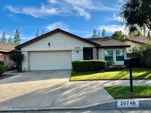 20746 Schoenborn St, Winnetka, CA, 91306-1336 | Card Image