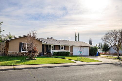 2098 Joett Drive, Turlock, CA, 95380 | Card Image
